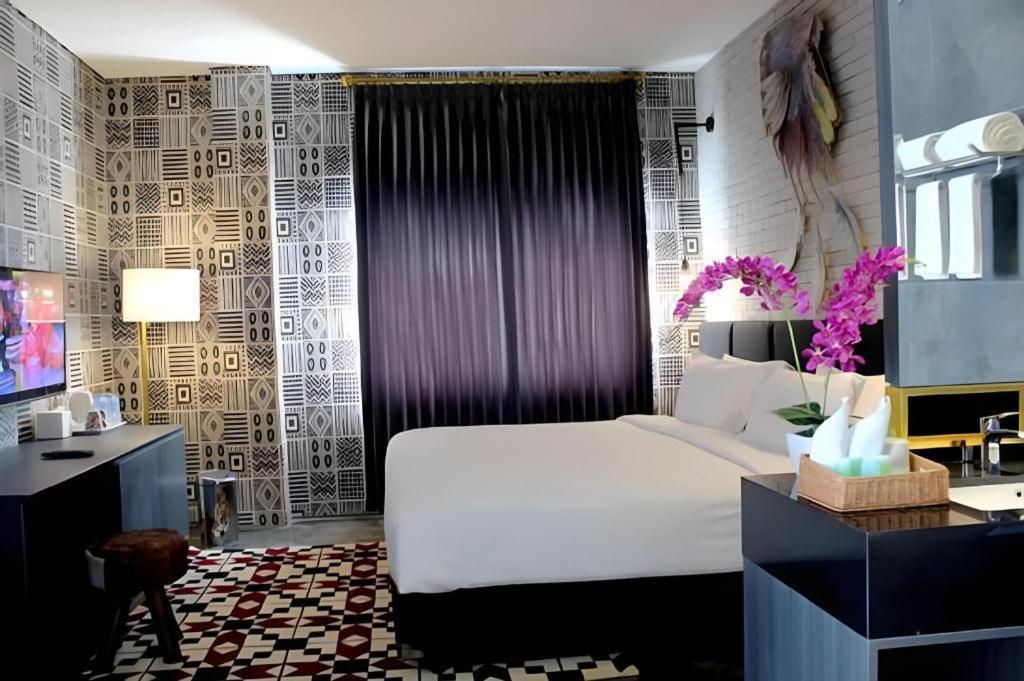 Couleur Hotel Cengkareng Jakarta Exterior photo